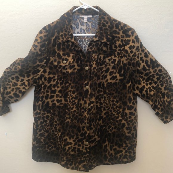 M Collection Leopard Print 3/4 Sleeve Blouse - Picture 2 of 16